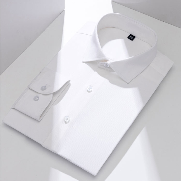 温莎领斜纹衬衫